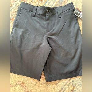 Under Armour Boys Black Shorts Dress/ Golf Shorts Size 10